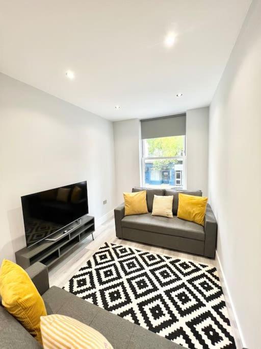 Wow Abbey Road Apartment - Sleeps Up To 8 伦敦 外观 照片
