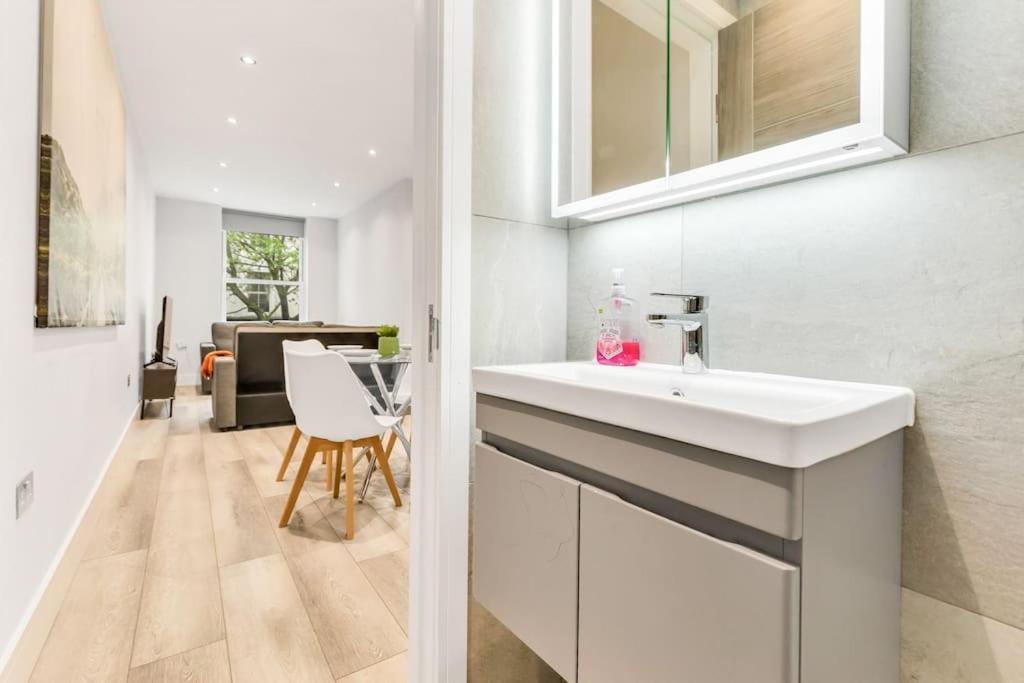 Wow Abbey Road Apartment - Sleeps Up To 8 伦敦 外观 照片