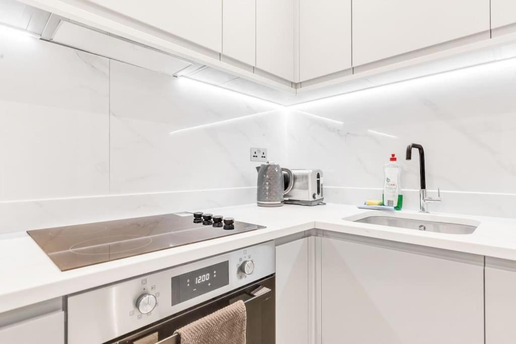 Wow Abbey Road Apartment - Sleeps Up To 8 伦敦 外观 照片